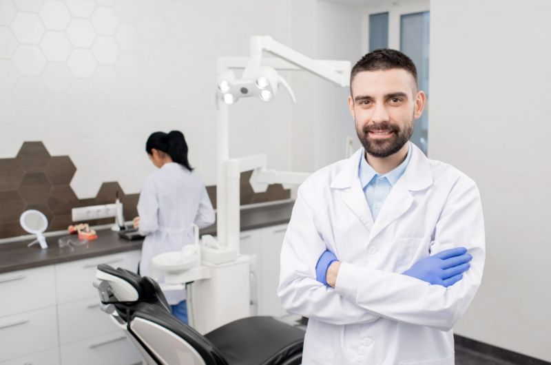 Cirurgião-dentista: 3 dicas para aumentar a sua receita
